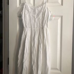 Old navy white strapy dress